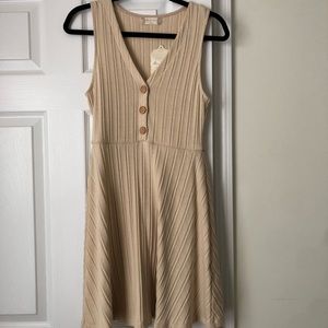 🌻NWT Button front tank dress. Nursing friendly!🌻